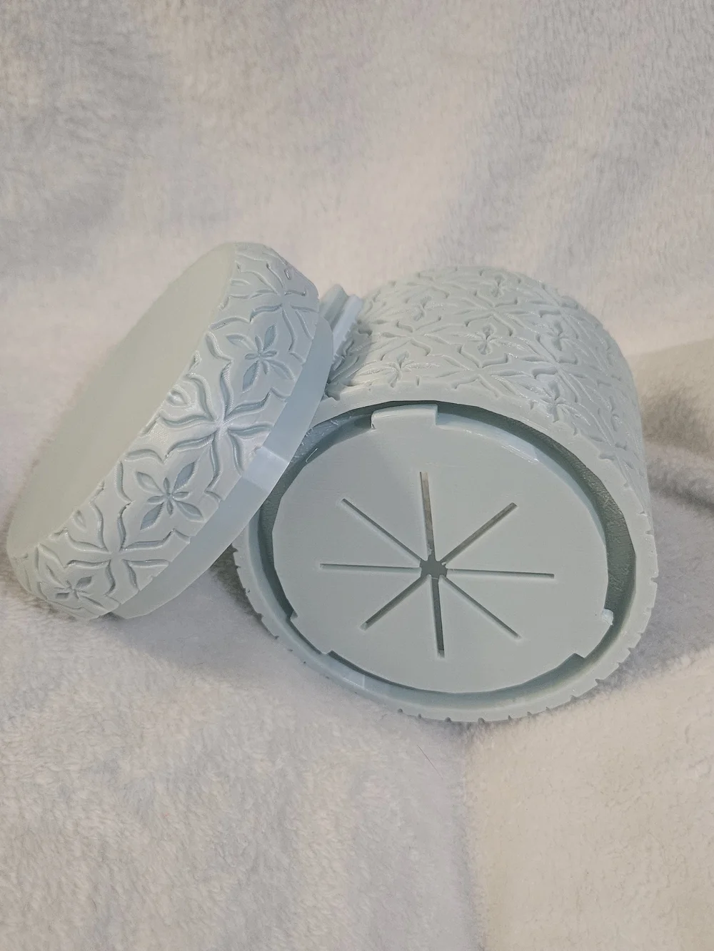Decorative Embossed Hanging Planter - Minty Blue - 3d Printed